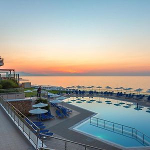 Themis Beach Hotel